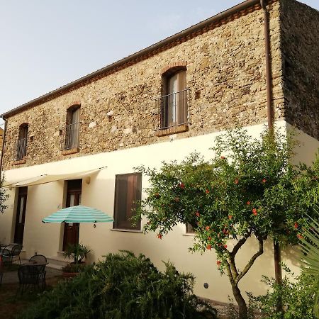 Casa Del Geco Bed & Breakfast Паестум Екстериор снимка