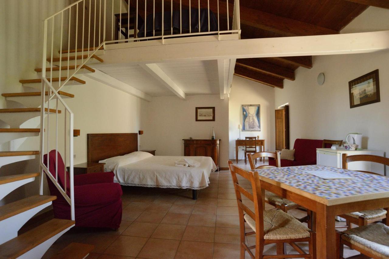 Casa Del Geco Bed & Breakfast Паестум Екстериор снимка