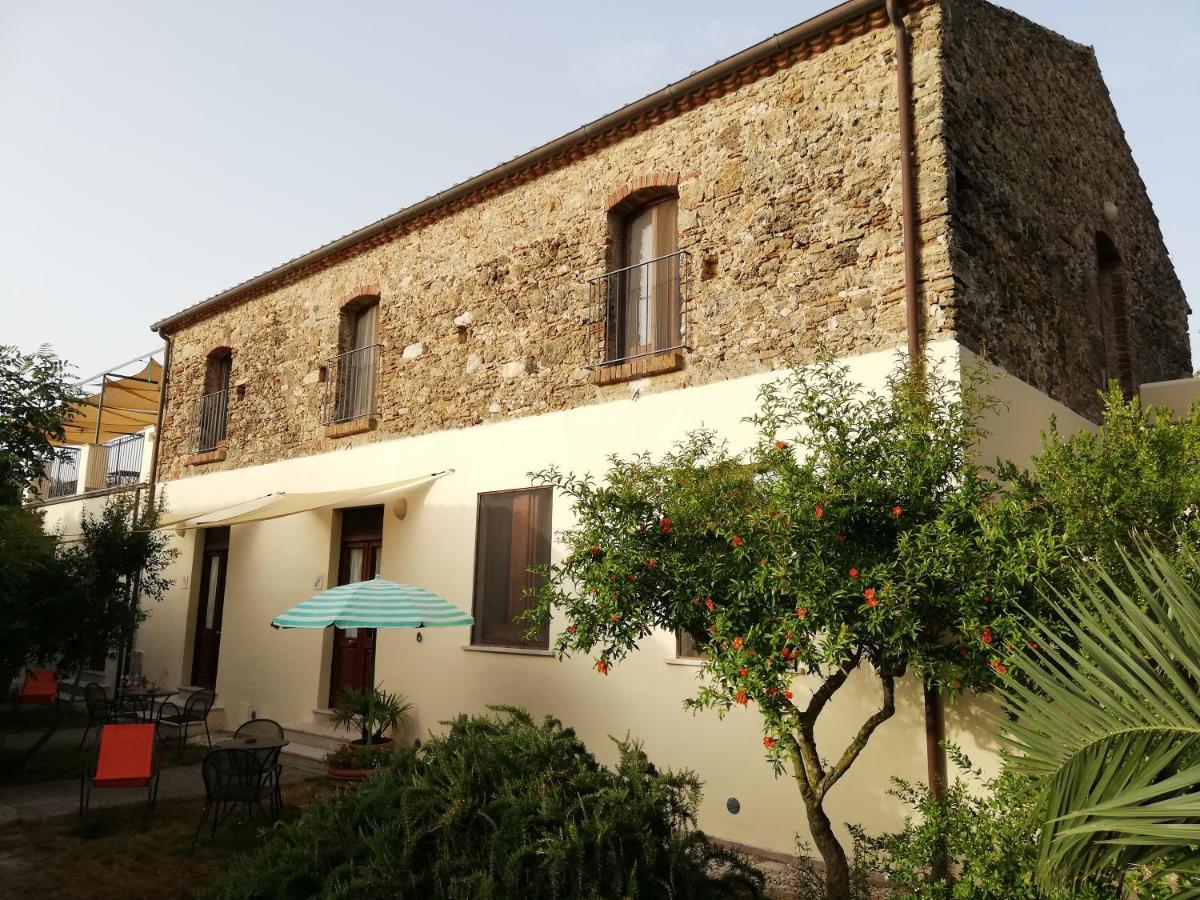 Casa Del Geco Bed & Breakfast Паестум Екстериор снимка