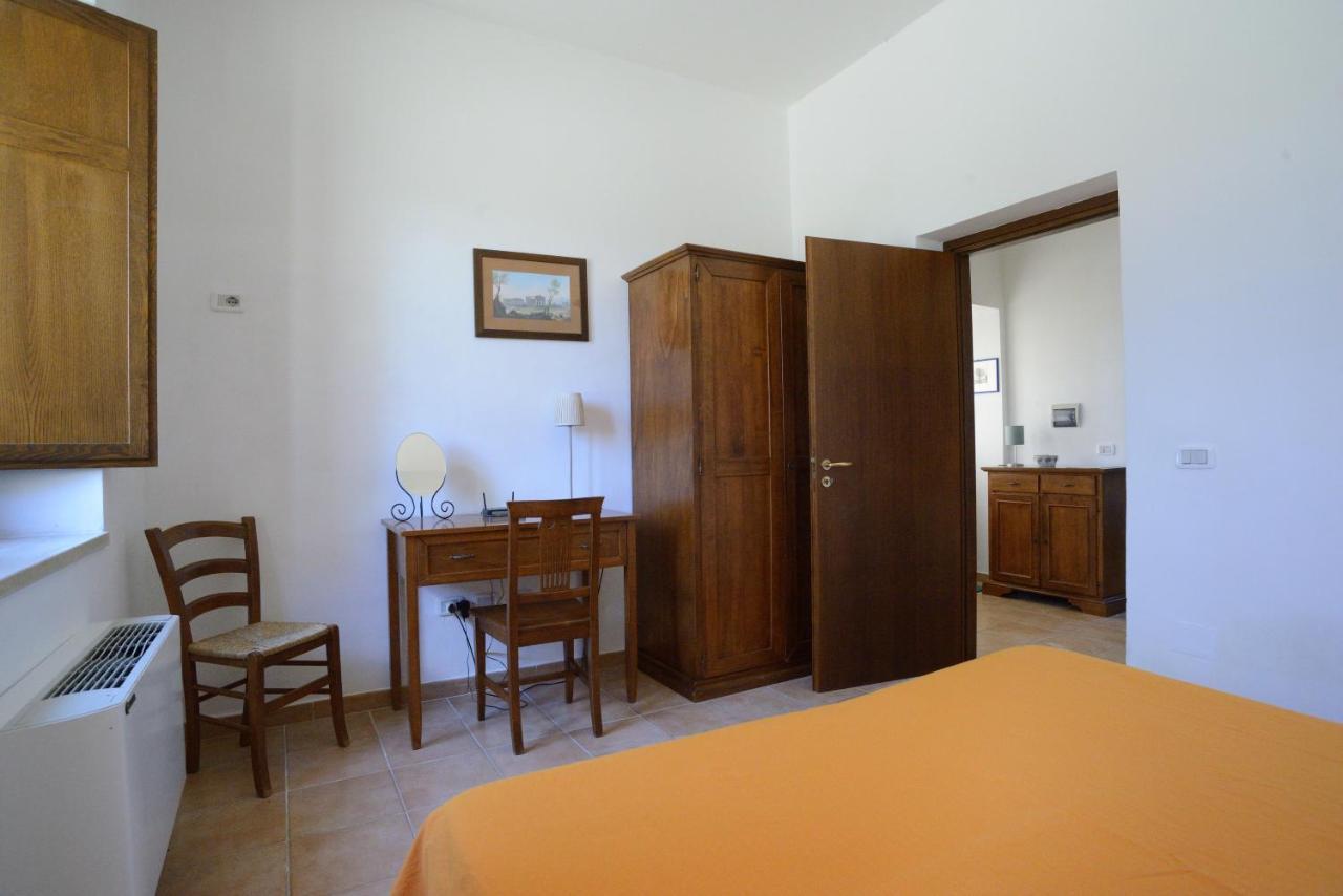 Casa Del Geco Bed & Breakfast Паестум Екстериор снимка