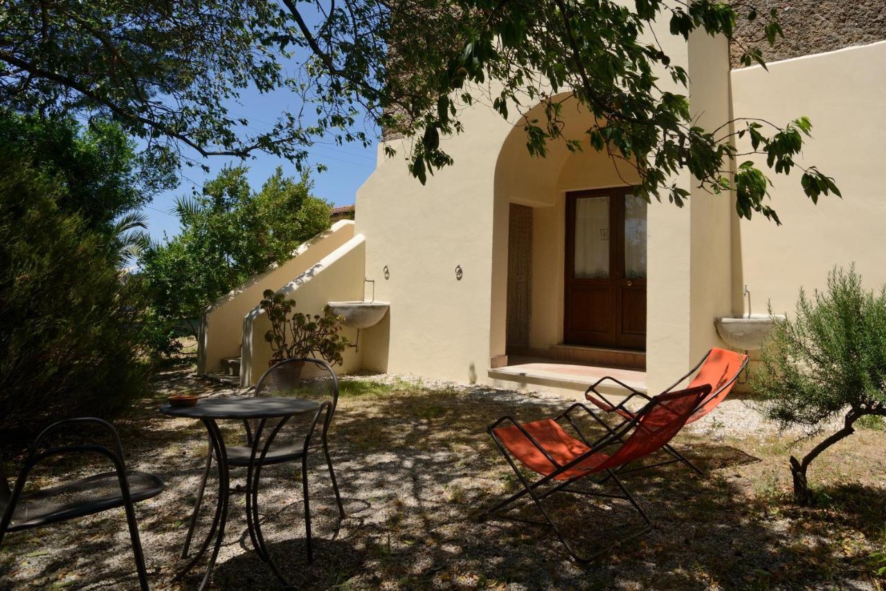 Casa Del Geco Bed & Breakfast Паестум Екстериор снимка