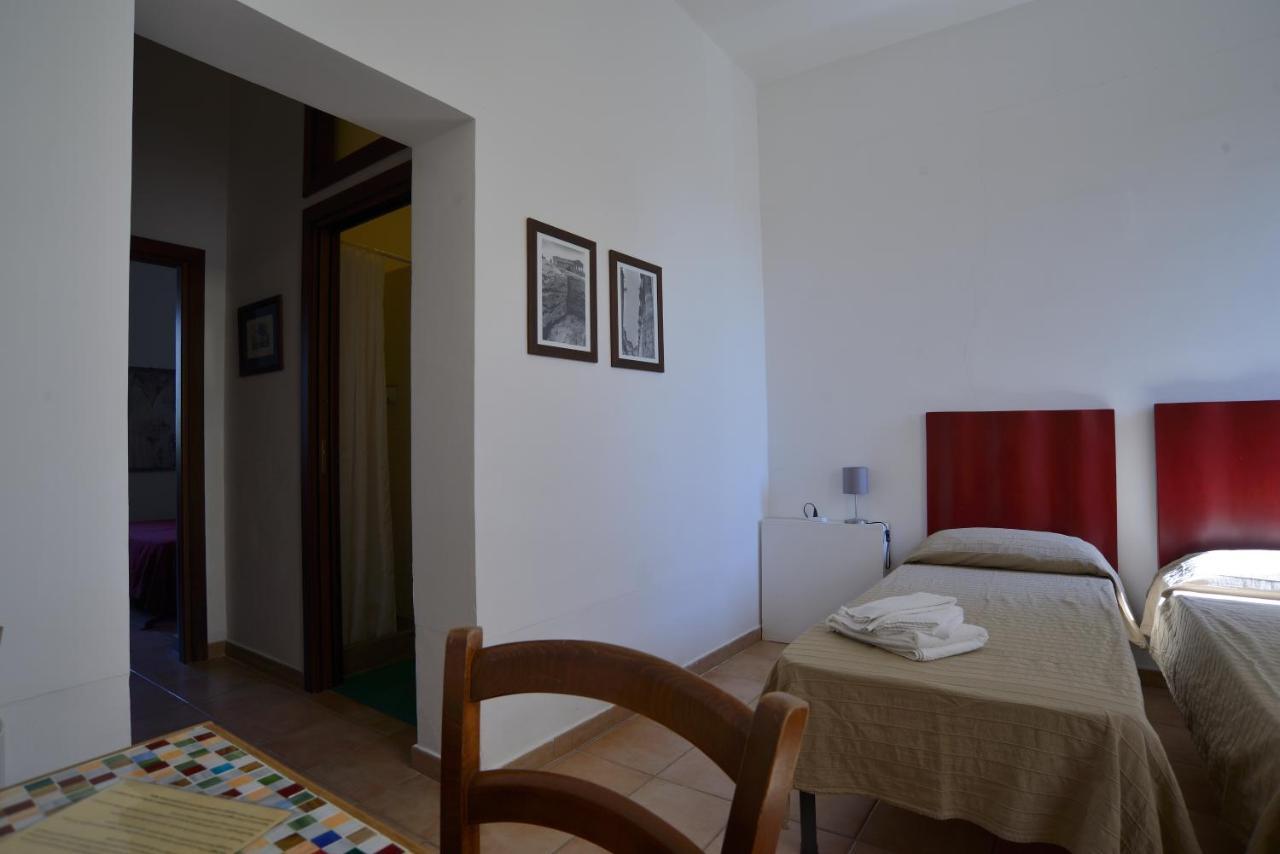 Casa Del Geco Bed & Breakfast Паестум Екстериор снимка